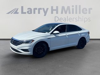 Certified 2019 Volkswagen Jetta SEL Premium image 1