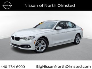 Used 2018 BMW 330i xDrive Sedan w/ Convenience Package image 1