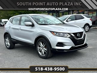 Used 2020 Nissan Rogue Sport S image 1