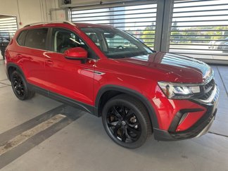 Certified 2022 Volkswagen Taos SE w/ IQ.Drive SE Package 360° Tour
