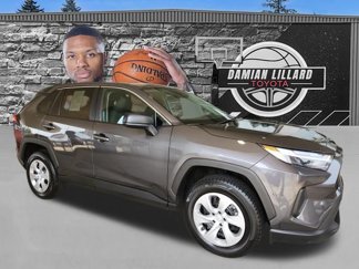 Certified 2023 Toyota RAV4 LE image 1
