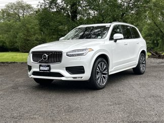 Certified 2022 Volvo XC90 T6 Momentum w/ Climate Package image 1