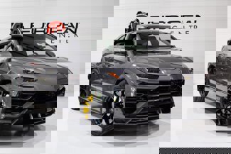 Used 2021 Lamborghini Urus image 1