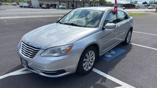 Used 2011 Chrysler 200 Touring image 1