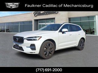 Used 2022 Volvo XC60 B5 Momentum w/ Climate Package image 1