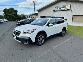 Used 2021 Subaru Outback Limited image 1