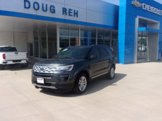 Used 2018 Ford Explorer XLT image 1
