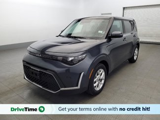 Used 2023 Kia Soul LX w/ LX Technology Package image 1