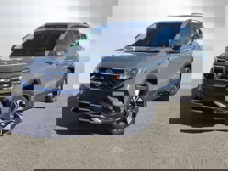 New 2024 Volkswagen Taos SE image 1