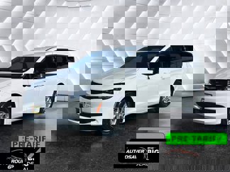 New 2025 Chrysler Voyager LX image 1