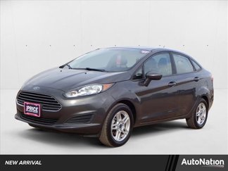 Used 2017 Ford Fiesta SE image 1