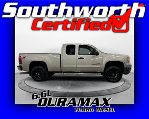 Used 2008 GMC Sierra 2500 SLE w/ Z71 Off-Road Package image 1