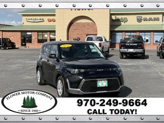 Used 2023 Kia Soul LX image 1