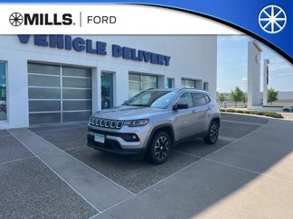 Used 2022 Jeep Compass Latitude w/ Convenience Group image 1