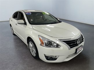 Used 2015 Nissan Altima 2.5 SL w/ Technology Package image 1
