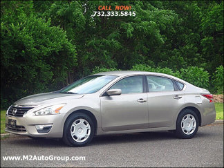 Used 2014 Nissan Altima 2.5 S image 1