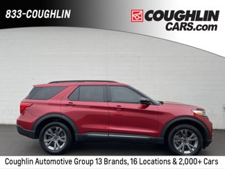 Used 2022 Ford Explorer XLT w/ Equipment Group 202A image 1