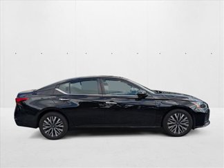 Used 2023 Nissan Altima 2.5 SV video 2