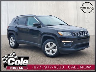 Used 2018 Jeep Compass Latitude w/ Safe & Security Group image 1