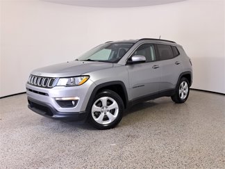 Used 2021 Jeep Compass Latitude image 1