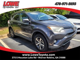 Used 2017 Toyota RAV4 XLE image 1