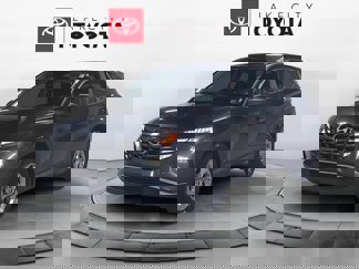 Used 2023 Hyundai Tucson SE image 1