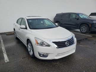 Used 2013 Nissan Altima 2.5 SL w/ 2.5 Moonroof Pkg image 1