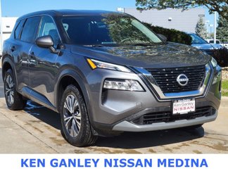 Used 2023 Nissan Rogue SV image 1