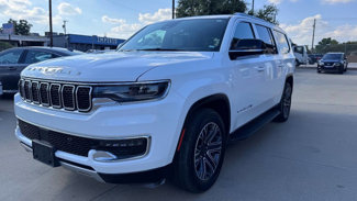 Used 2024 Jeep Wagoneer L Series II image 1