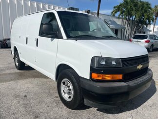 Used 2018 Chevrolet Express 2500 image 1