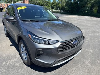 New 2025 Ford Escape Active image 1