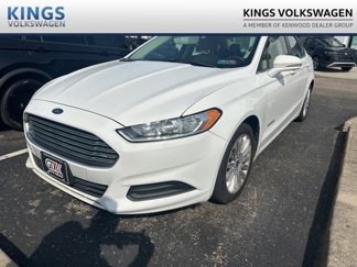 Used 2016 Ford Fusion SE image 1