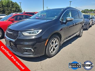 Used 2023 Chrysler Pacifica Limited image 1