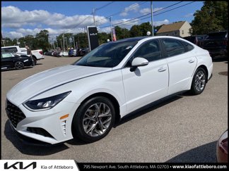 Used 2021 Hyundai Sonata SEL w/ Convenience Package image 1