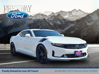 Used 2023 Chevrolet Camaro LT image 1