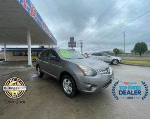 Used 2014 Nissan Rogue S w/ Convenience Package image 1