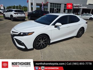 Certified 2024 Toyota Camry SE image 1