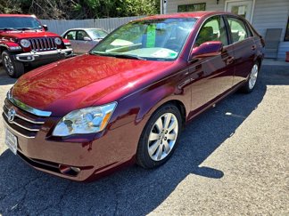 Used 2005 Toyota Avalon XLS image 1
