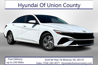 New 2025 Hyundai Elantra SE w/ Cargo Package image 1