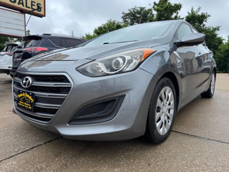 Used 2016 Hyundai Elantra GT image 1