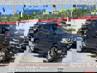 Used 2019 Ford Escape SEL image 1