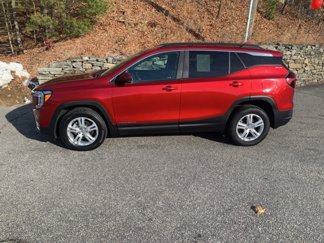 Certified 2022 GMC Terrain SLE w/ Driver Convenience Package image 1
