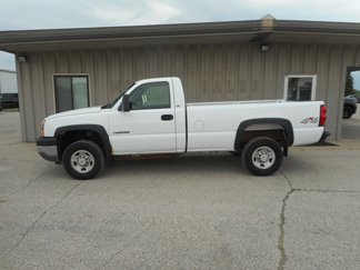 Used 2004 Chevrolet Silverado 2500 W/T image 1