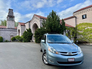 Used 2006 Toyota Sienna XLE Limited image 1