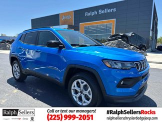 New 2025 Jeep Compass Latitude image 1
