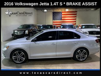 Used 2016 Volkswagen Jetta S image 1