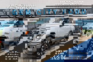 Used 2018 Nissan Titan PRO-4X image 1