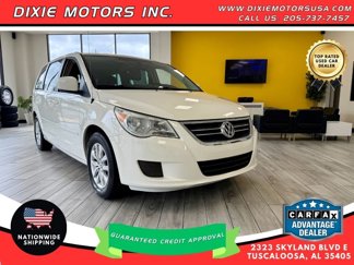 Used 2012 Volkswagen Routan SE image 1