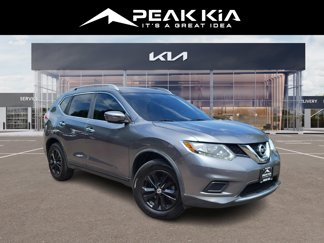 Used 2016 Nissan Rogue SV image 1