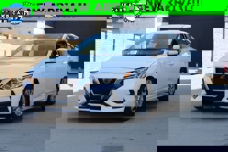Used 2022 Nissan Sentra S image 1